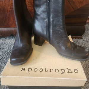 Apostrophe Black Leather Mid-Calf Block Heel Boots